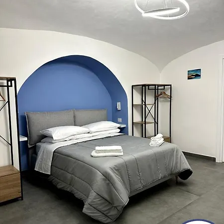 Savoia 215 - Azzurra Guest House - Napoli-2